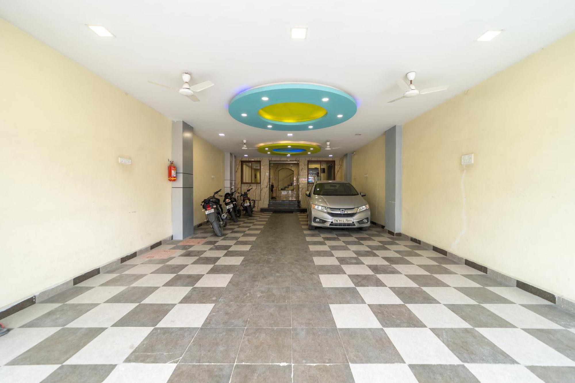 ホテル Sau Residency カーンチープラム エクステリア 写真